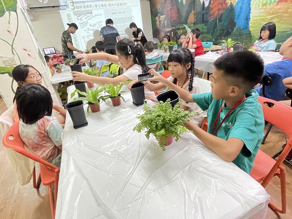 114年暑期親子夏令營-「快樂fun暑假」-忠順小農夫-社區綠循環